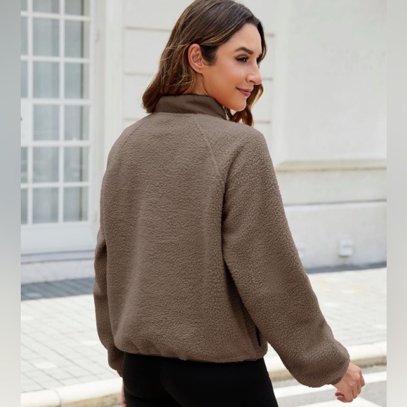 NWT Free People inspired by Amebelle brown lightweight fleece pullover - Picture 2 of 6